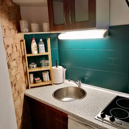 Peaceful 55m2 In The Residential Area Appartement *