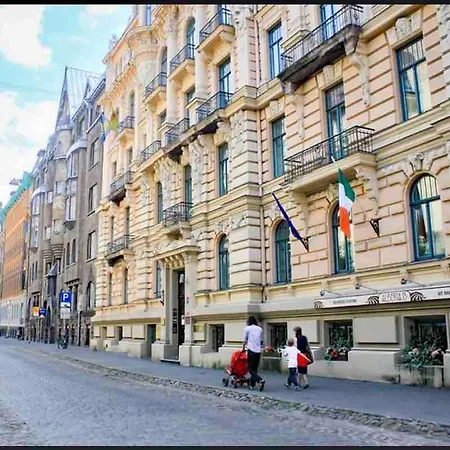 Peaceful 55m2 In The Residential Area *