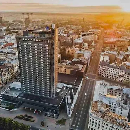 Peaceful 55m2 In The Residential Area *