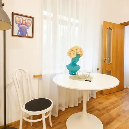 Daire Peaceful 55m2 In The Residential Area Riga