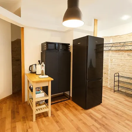 Peaceful 55m2 In The Residential Area *