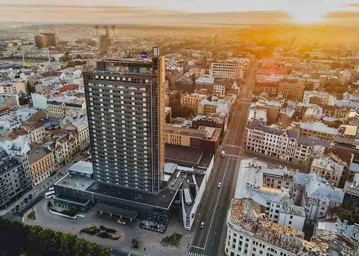 Peaceful 55m2 In The Residential Area *