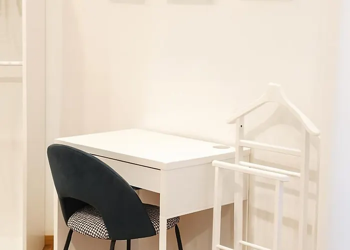 Peaceful 55m2 In The Residential Area 公寓 *