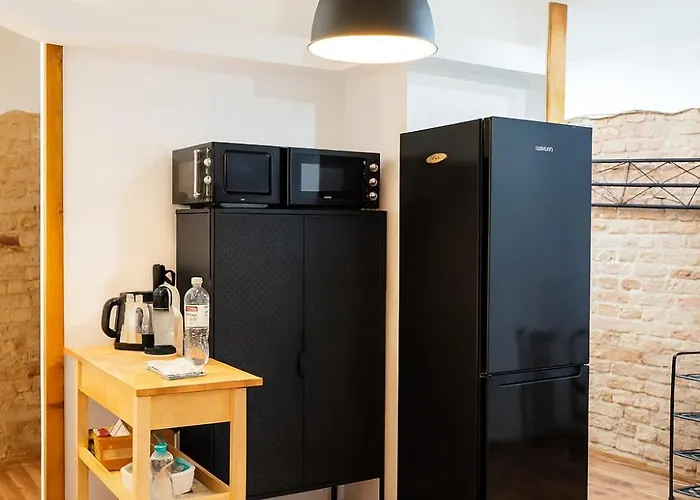 Peaceful 55m2 In The Residential Area