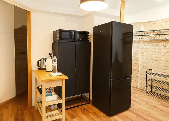 Peaceful 55m2 In The Residential Area *